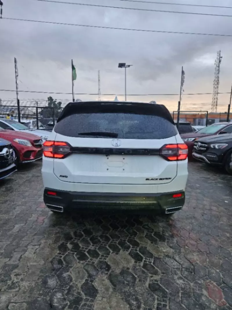 Honda Pilot   - 2025