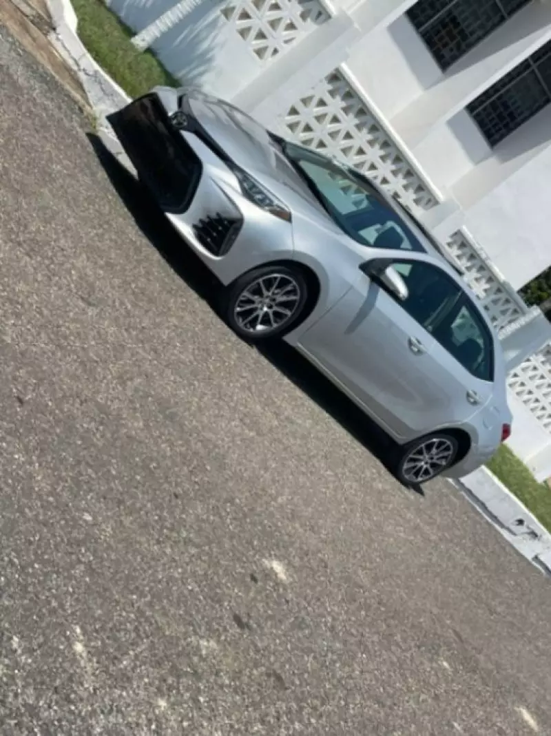 Toyota Corolla   - 2017