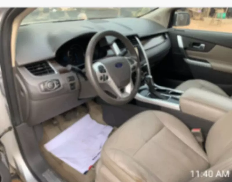 Ford Edge   - 2012