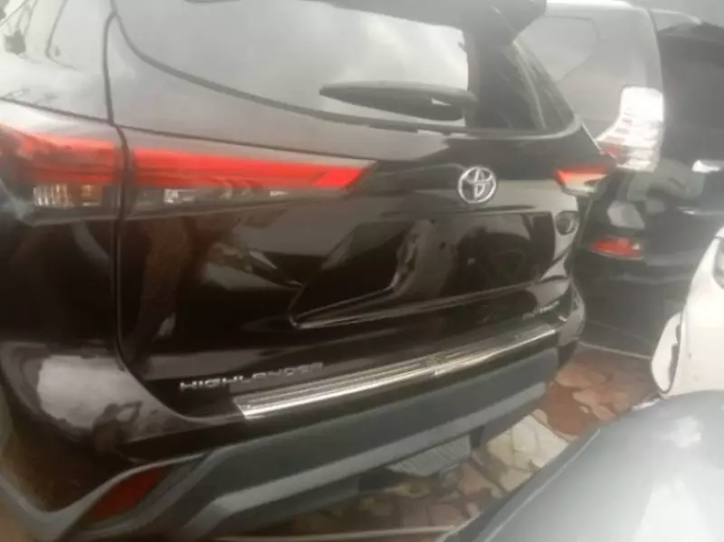 TOYOTA Highlander   - 2020