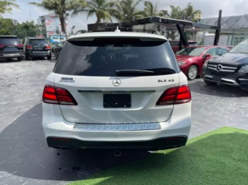 Mercedes-Benz GLC 43 AMG   - 2018