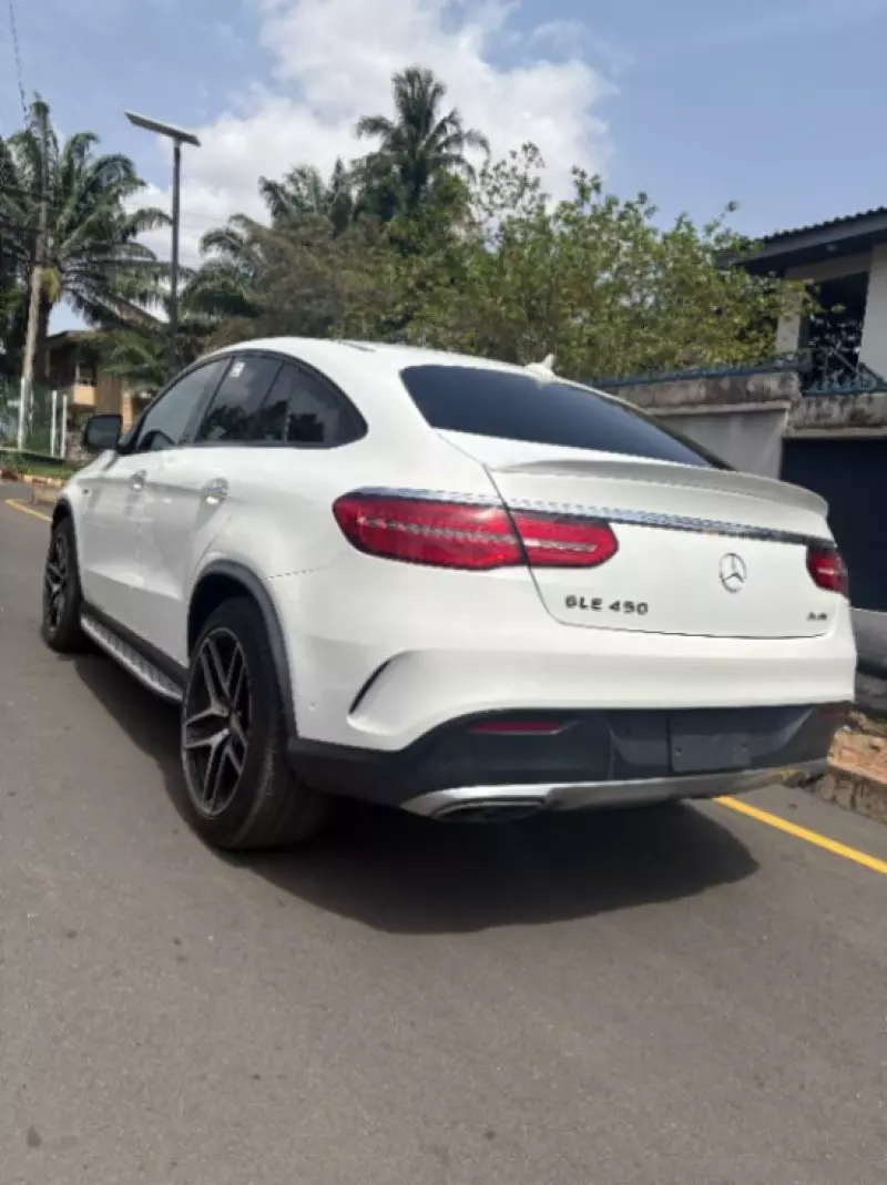 Mercedes-Benz GLE 450   - 2016