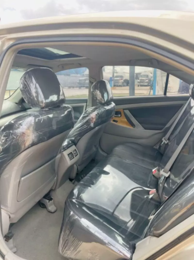 Toyota Camry   - 2007