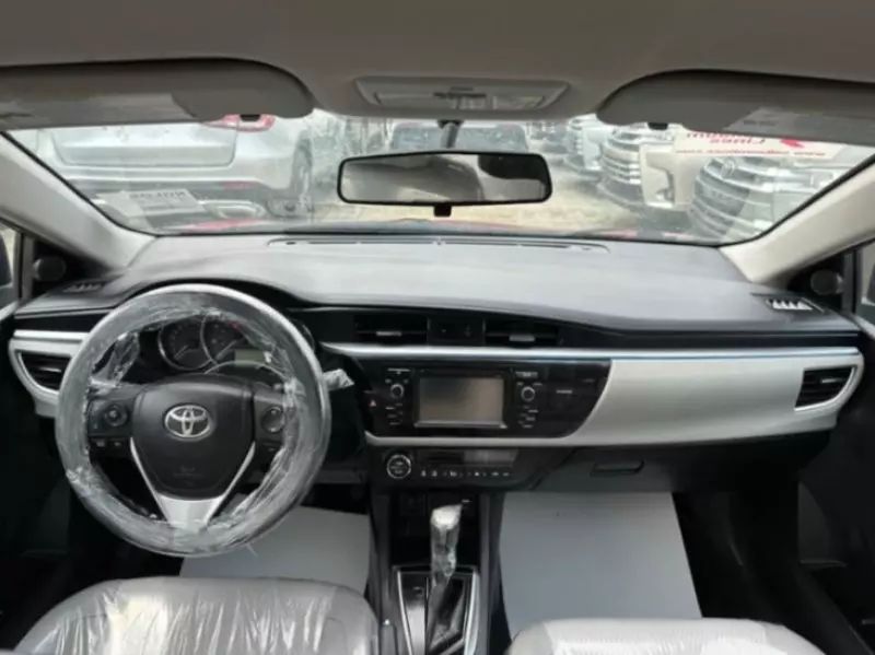 Toyota Camry   - 2015