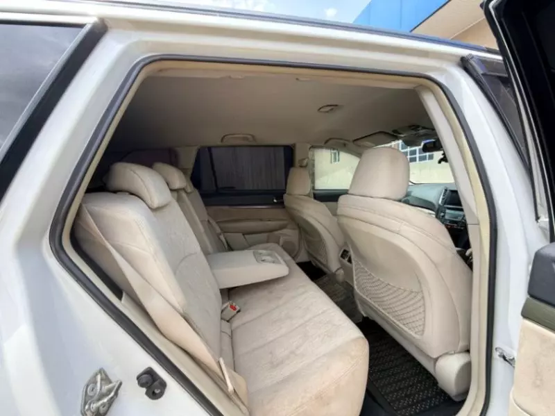 Subaru Outback   - 2013
