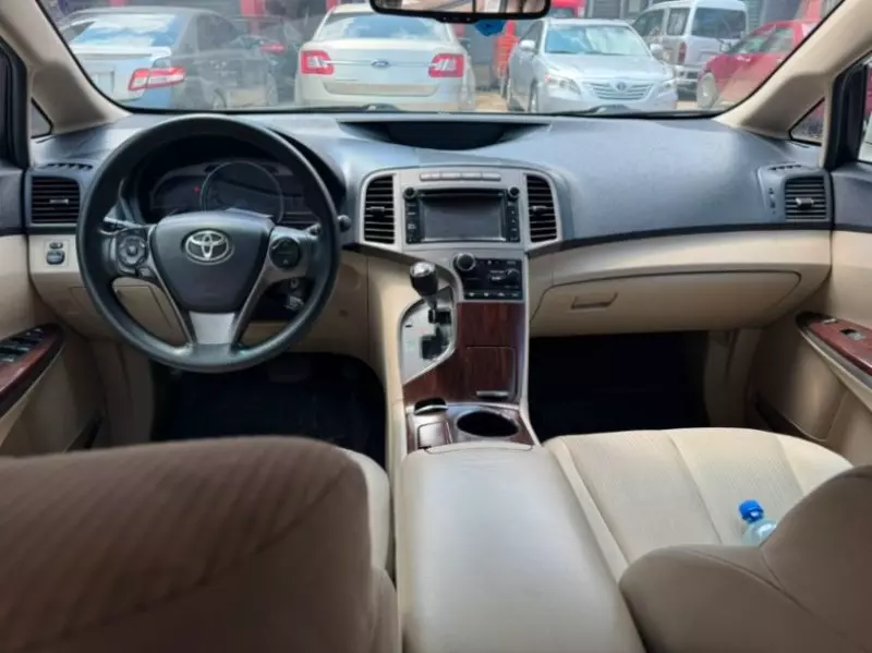 TOYOTA Venza - 2013