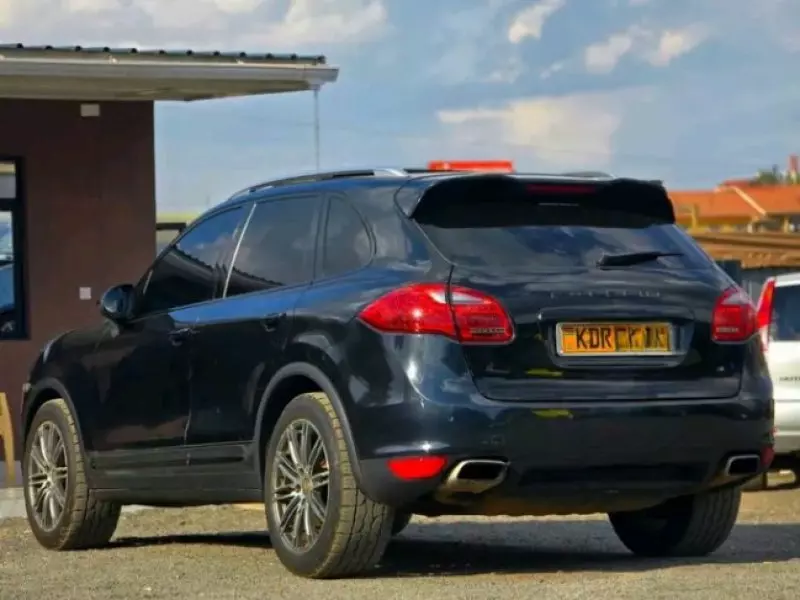 PORSCHE Cayenne   - 2013