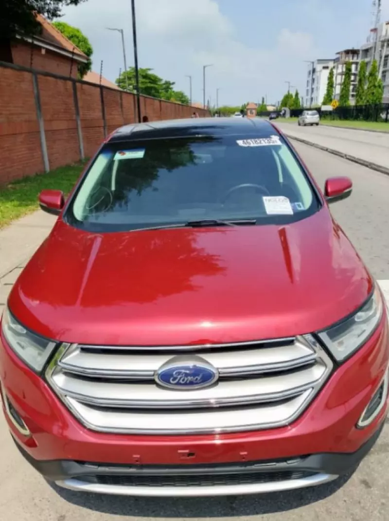 Ford Edge   - 2016