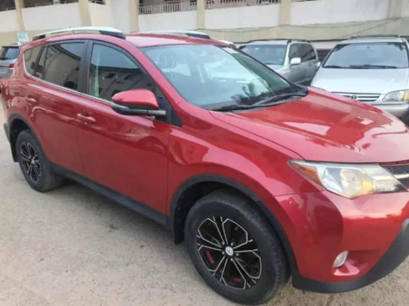 Toyota RAV 4   - 2016
