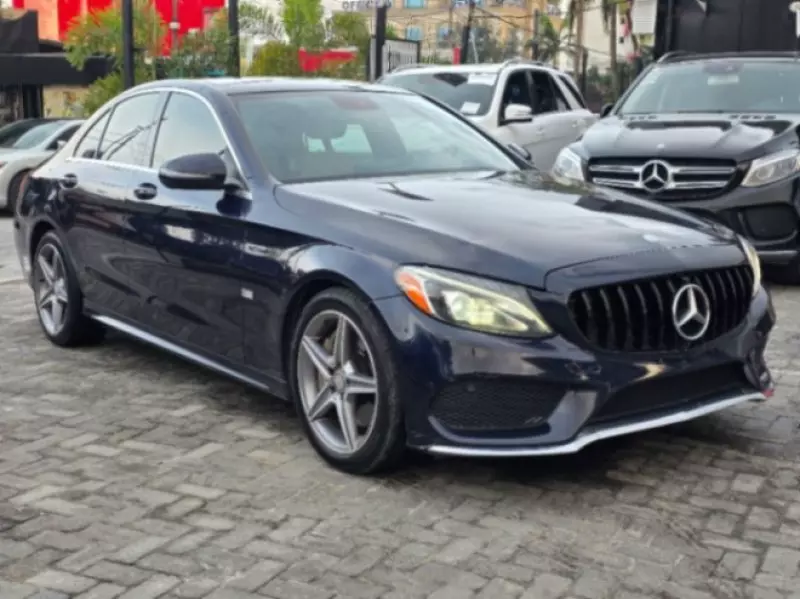 Mercedes-Benz C-Class   - 2017