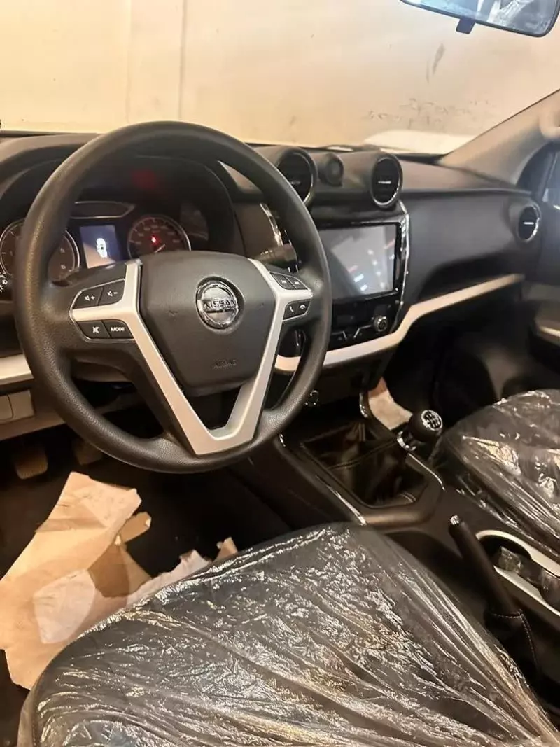 Nissan Rich 6   - 2025