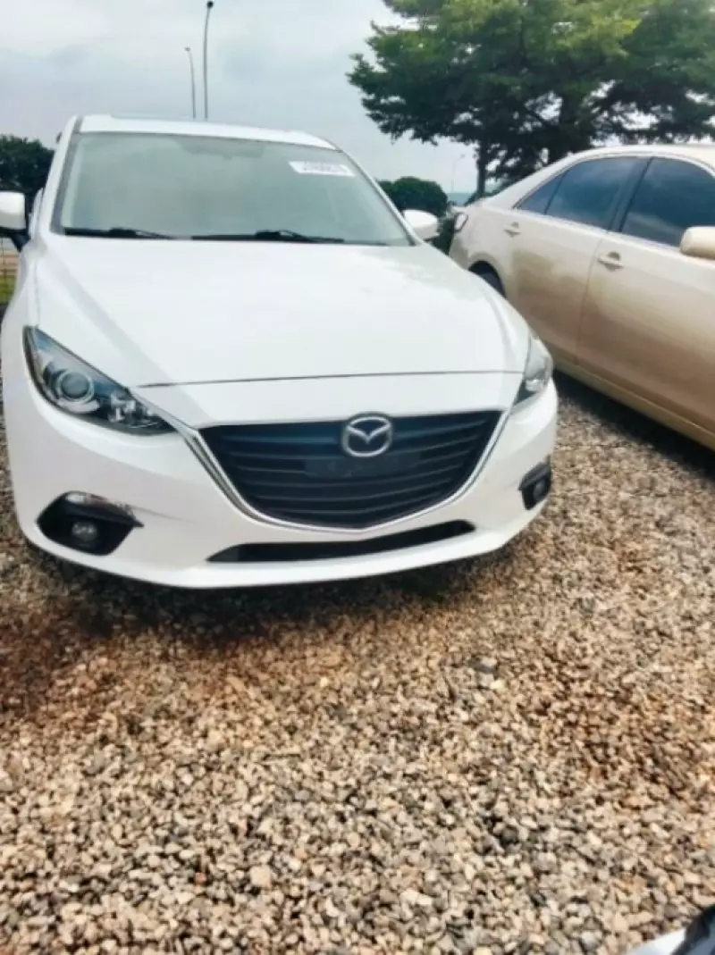 Mazda Mazda3   - 2014