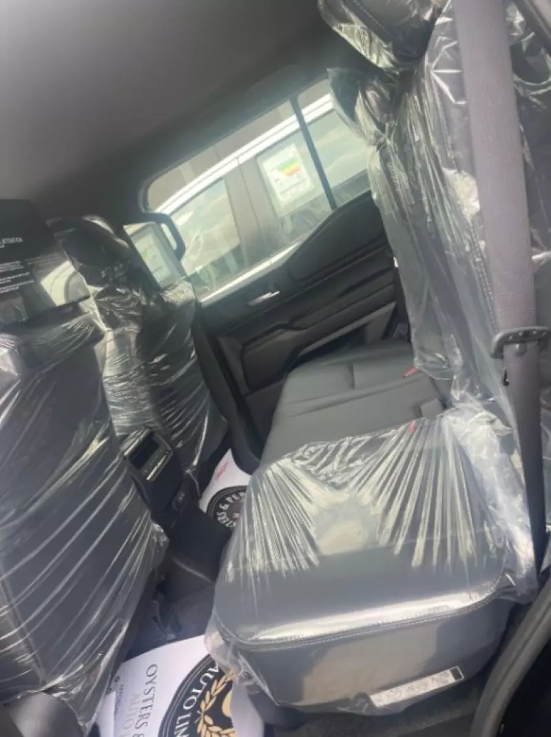 Toyota Prado   - 2024