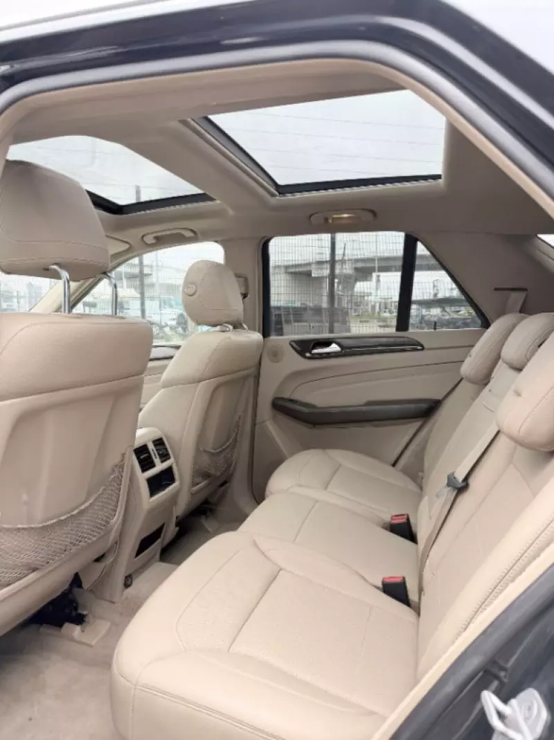 Mercedes-Benz ML-Class   - 2013