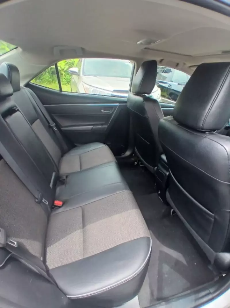 Toyota Corolla   - 2016