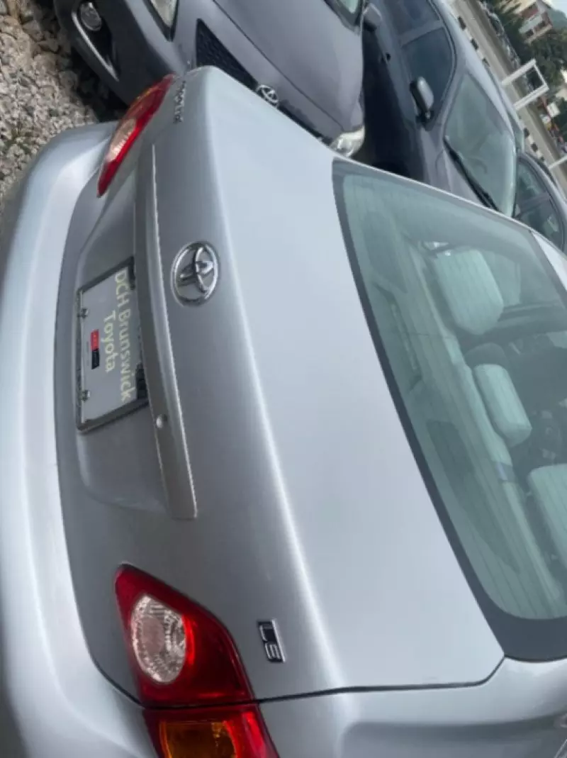 TOYOTA Corolla - 2010