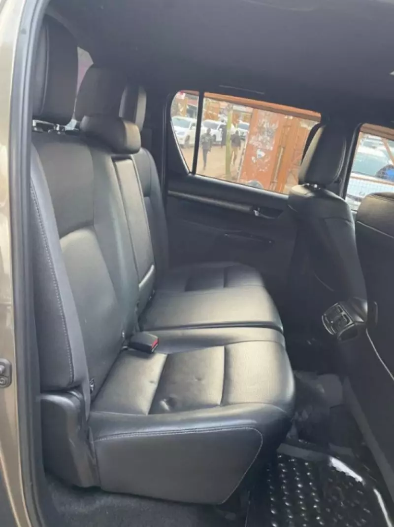 TOYOTA Hilux - 2020