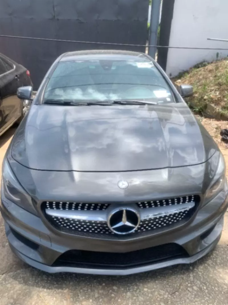 Mercedes-Benz CLA-Class   - 2015