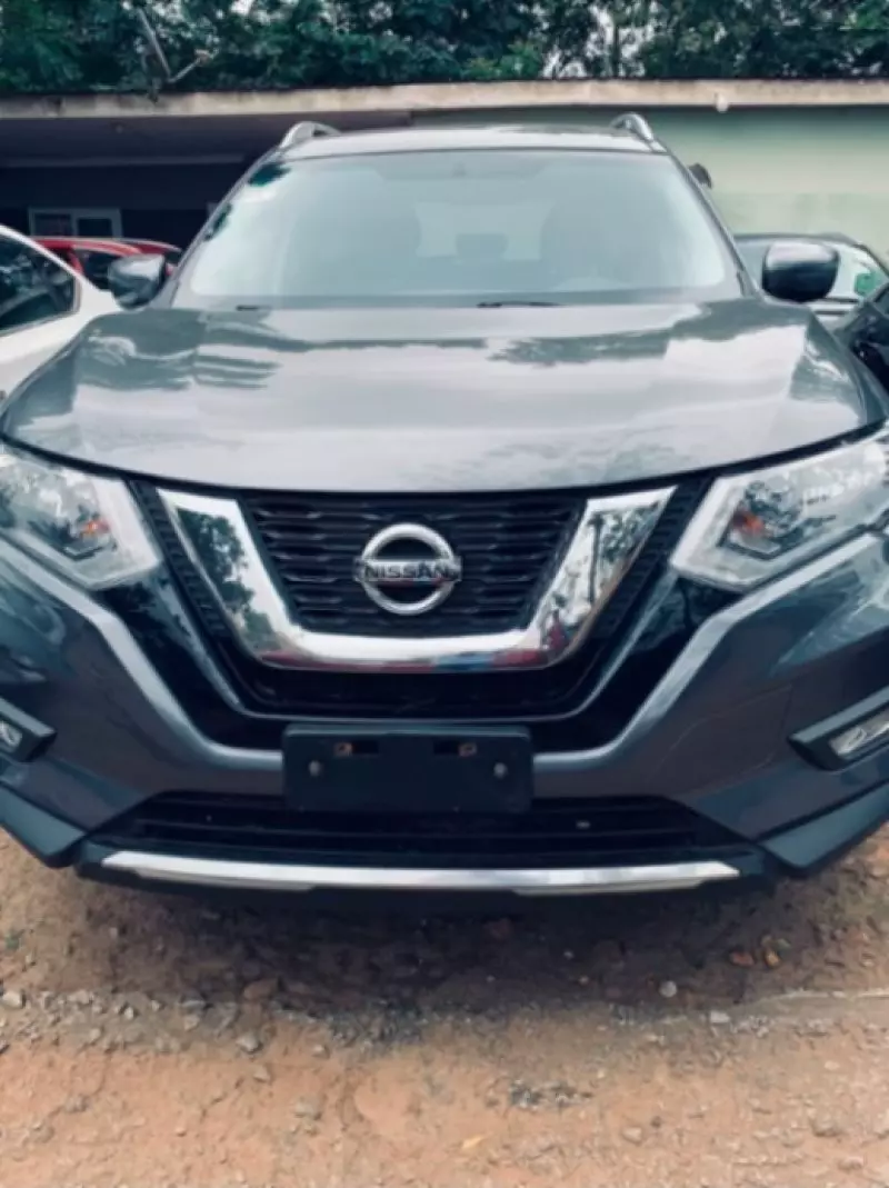 Nissan Rogue - 2017