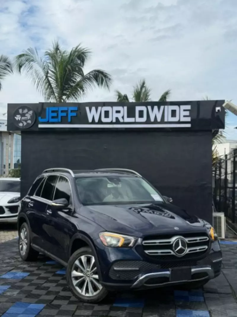 Mercedes-Benz GLE-Class   - 2020