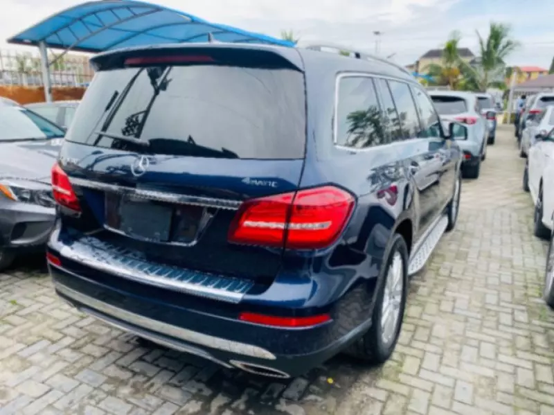 Mercedes-Benz GLS-Class   - 2019