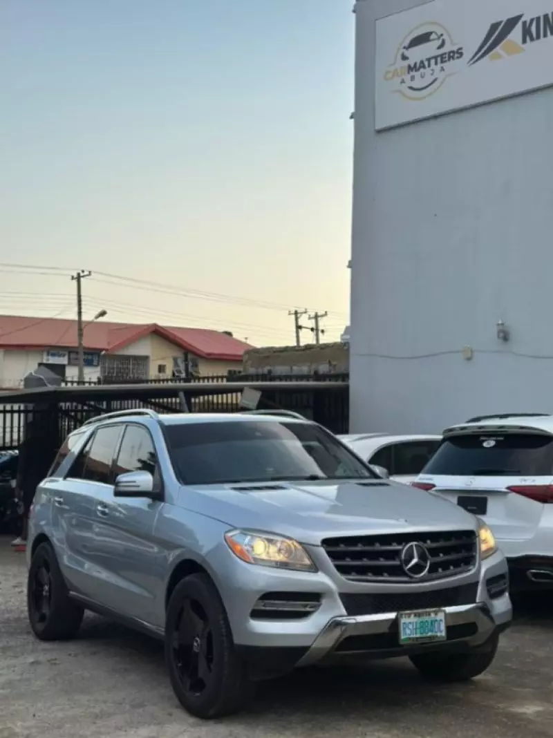 Mercedes-Benz ML-Class   - 2013