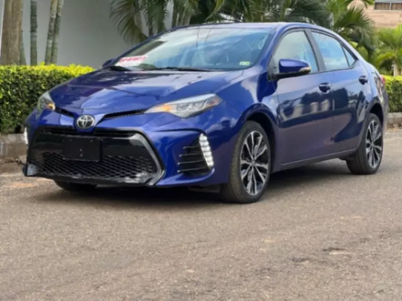 Toyota Corolla   - 2017