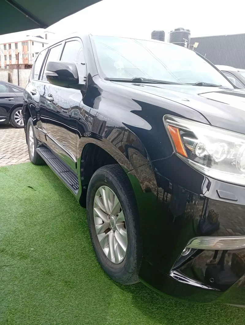 Lexus GX 460   - 2014