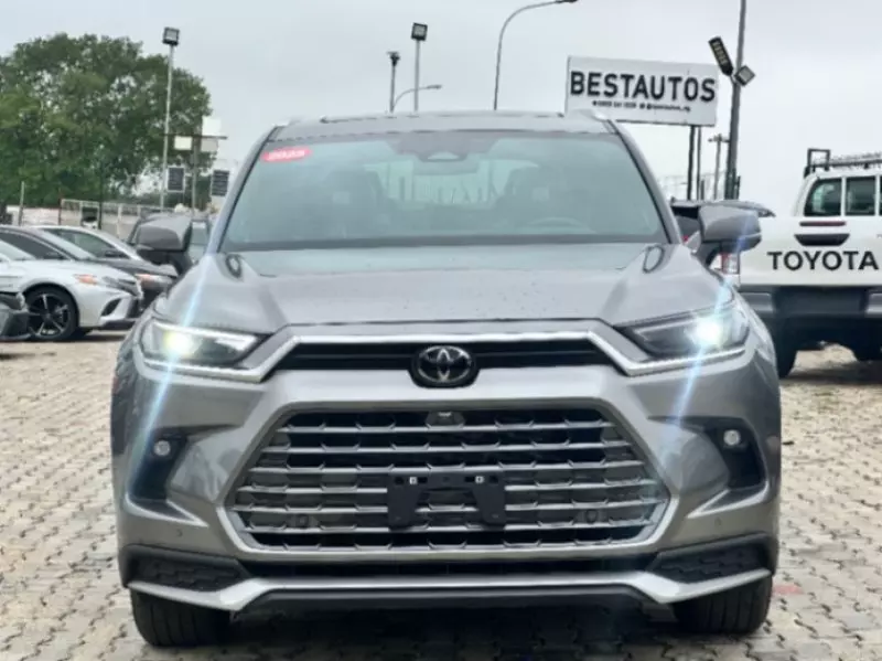 TOYOTA Grand Highlander   - 2025