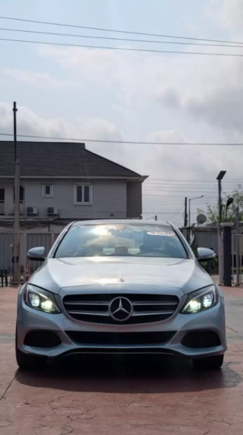 Mercedes-Benz C-Class - 2015
