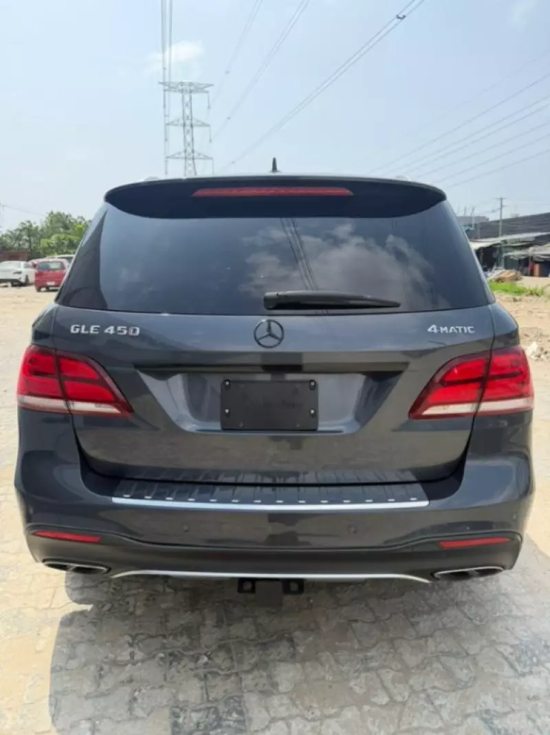 Mercedes-Benz GLE 450   - 2016