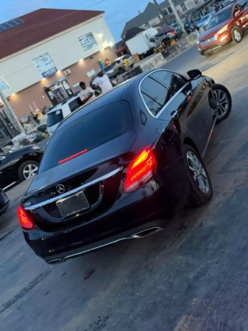 Mercedes-Benz C 300   - 2015