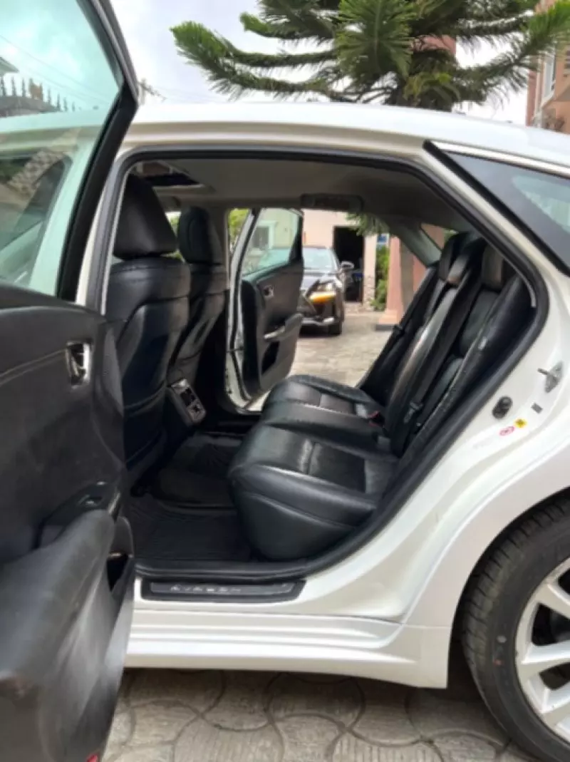 TOYOTA Avalon - 2014