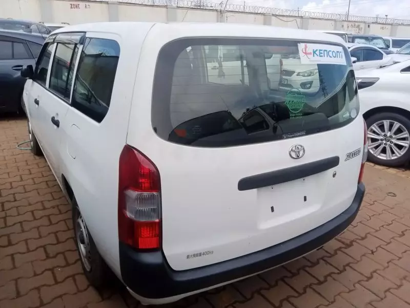 Toyota Probox    - 2016