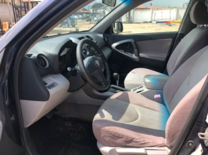 Toyota RAV4   - 2006