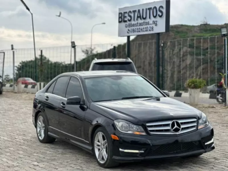 Mercedes-Benz C-Class   - 2013