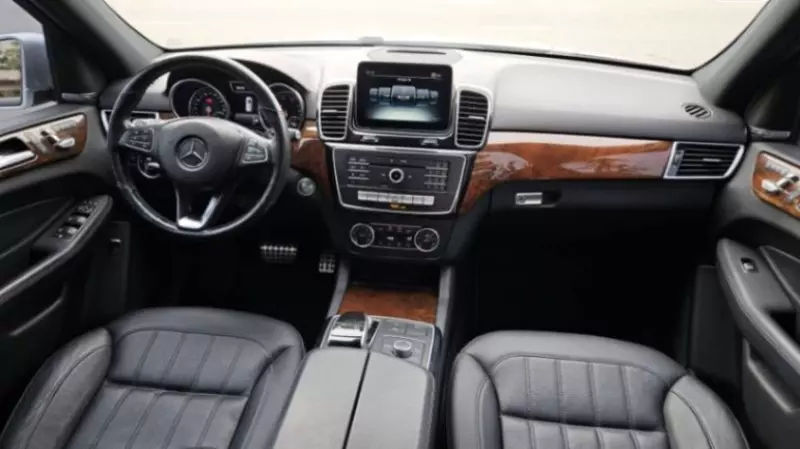 Mercedes-Benz GLE-Class   - 2017
