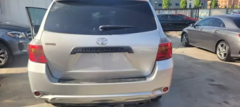 Toyota Highlander   - 2008