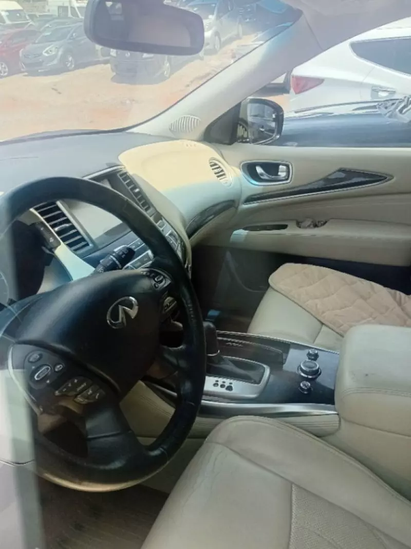 Infiniti QX60   - 2015