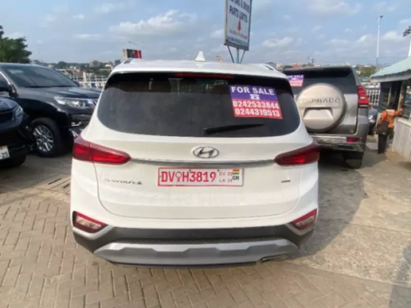 Hyundai Santa Fe - 2022