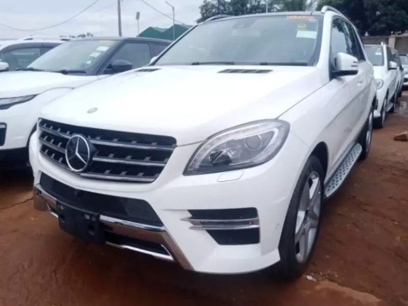 Mercedes-Benz ML 350 - 2014