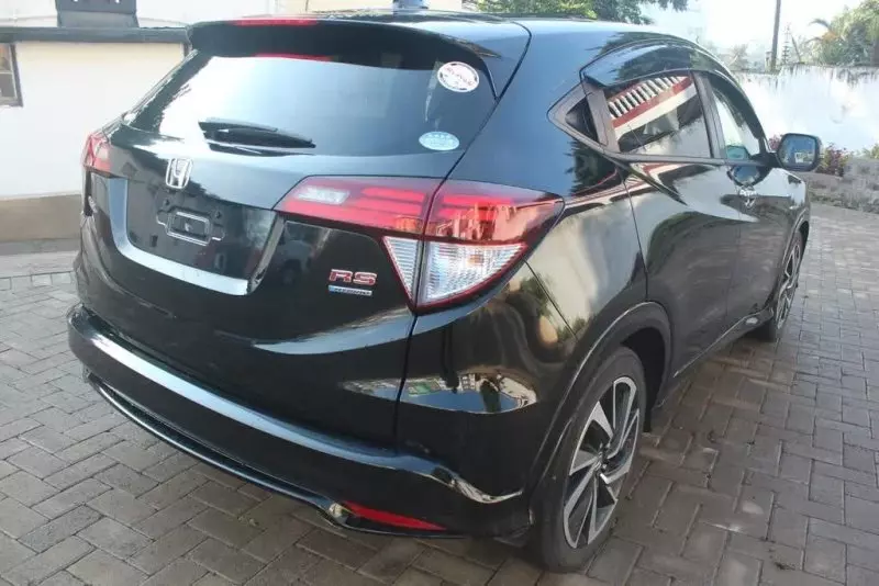 Honda Vezel    - 2018