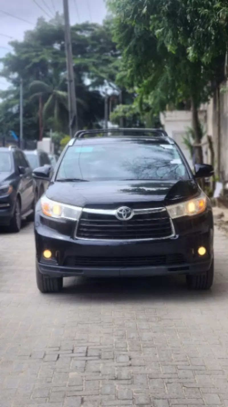 TOYOTA Highlander   - 2014