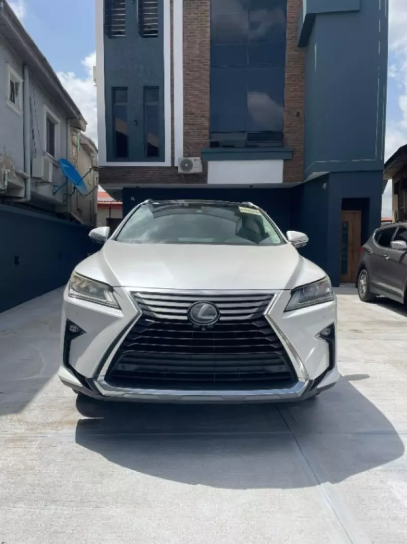 Lexus RX   - 2016