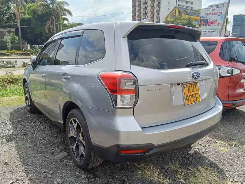 Subaru Forester   - 2018