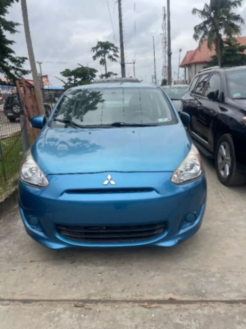 Mitsubishi Mirage   - 2015