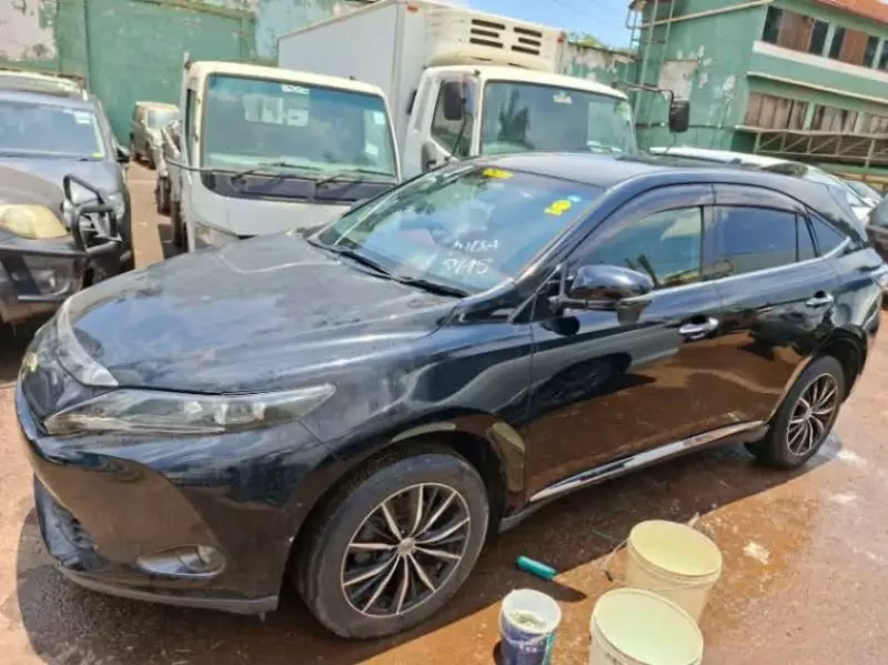 TOYOTA Harrier   - 2017
