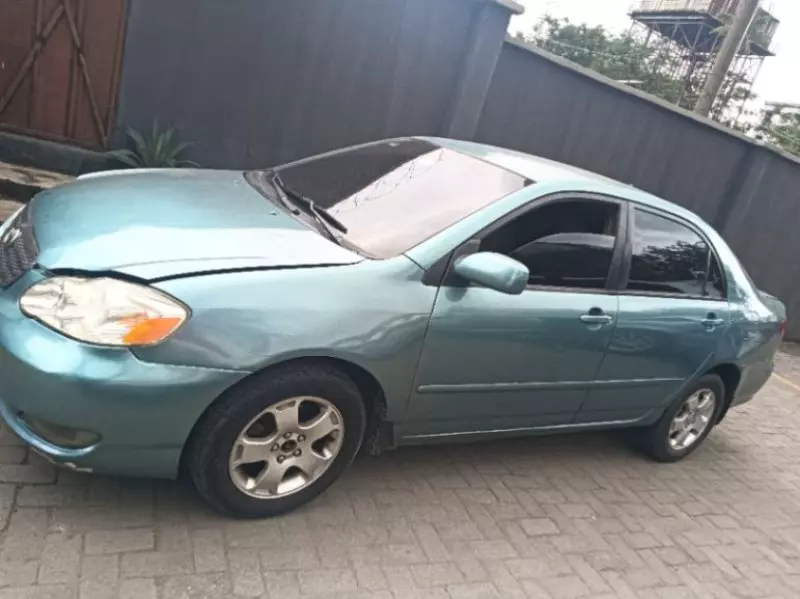 TOYOTA Corolla   - 2005