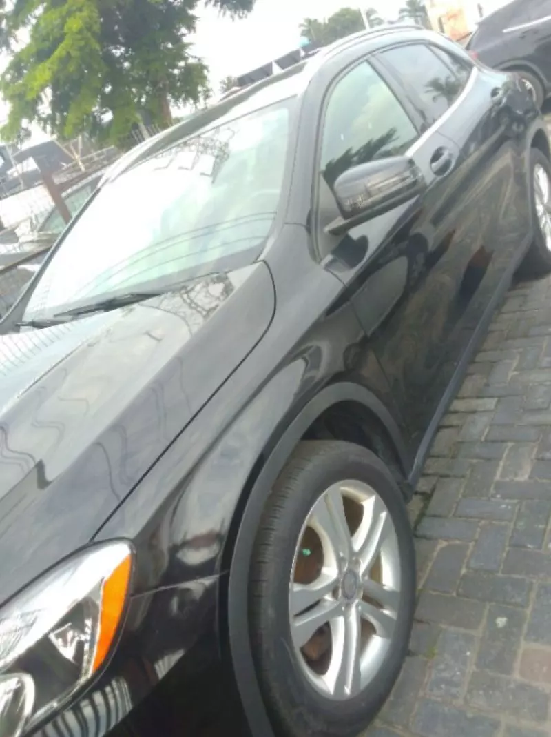 Mercedes-Benz GLA 250   - 2017