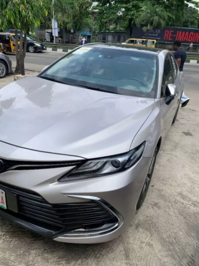 TOYOTA Camry   - 2022